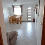 Kekhaz Vendeghaz Διαμέρισμα Écs