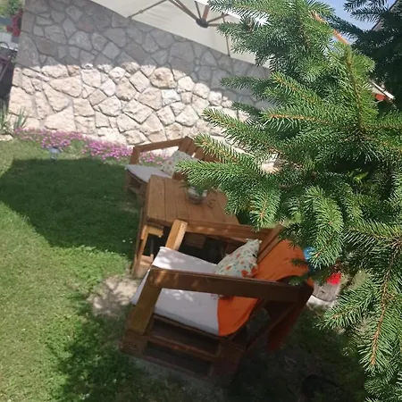 Apartament Kekhaz Vendeghaz *